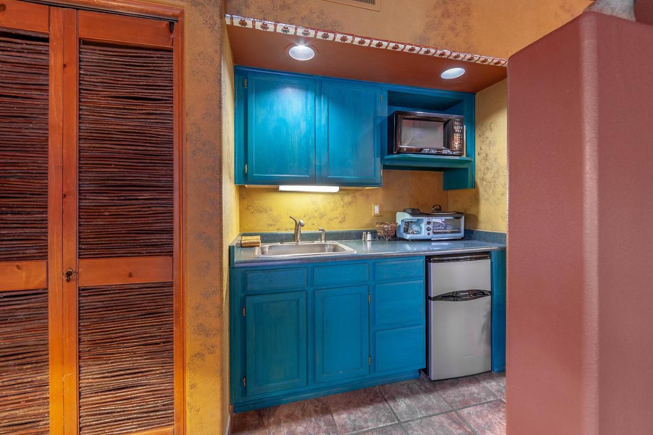 Adobe And Pines Inn Bed And Breakfast Ranchos de Taos Exterior photo