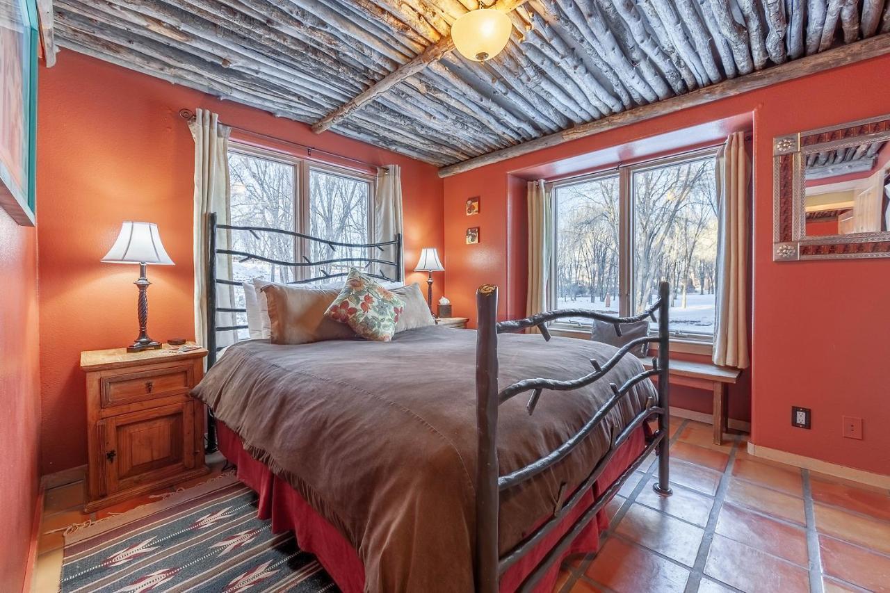 Adobe And Pines Inn Bed And Breakfast Ranchos de Taos Exterior photo